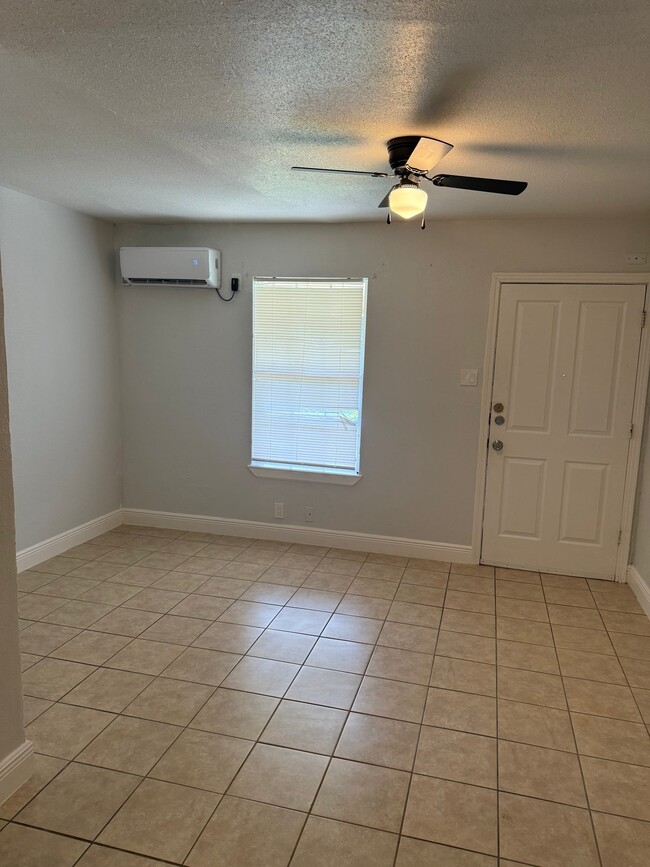 Photo - 602 Ellor Dr