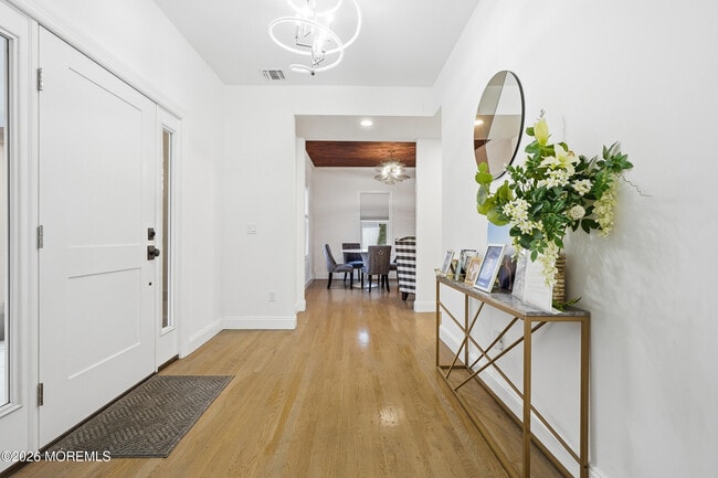 Photo - 505 Laurel Ave