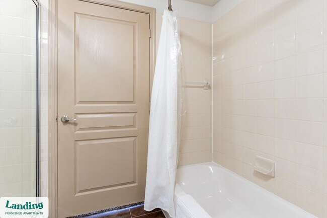 Photo - 1501 Westpark View Dr Unidad 2523