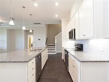 163 Cape Private Cir