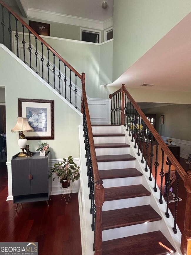 Photo - 6585 Ganton Dr