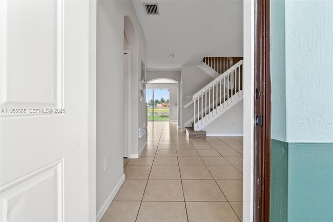 Photo - 1458 SE 24th Ct