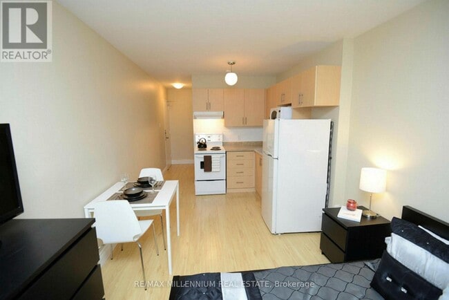 Photo - 798 Richmond St W Unit 667