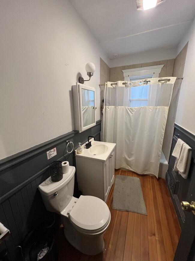 Photo - 195 Hancock St Unit 1