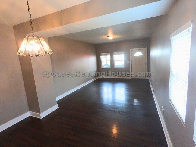 Photo - 1402-1404 Charles Street - 1404