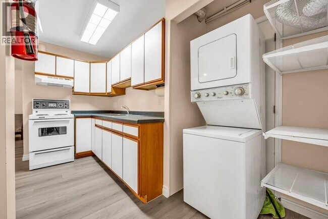 Photo - 1289 Lincoln Dr