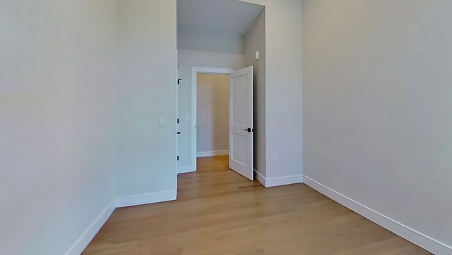 Photo - 16 Highgate St