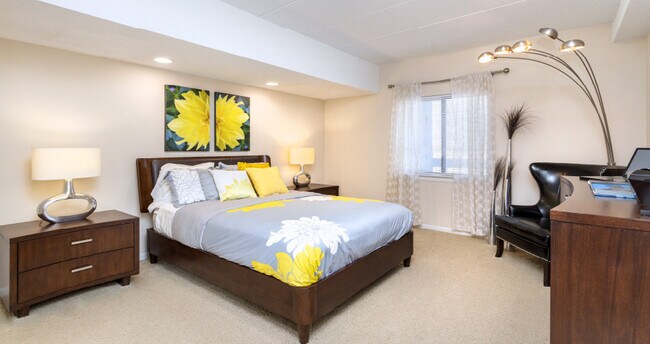 Embassy Park Apartments
