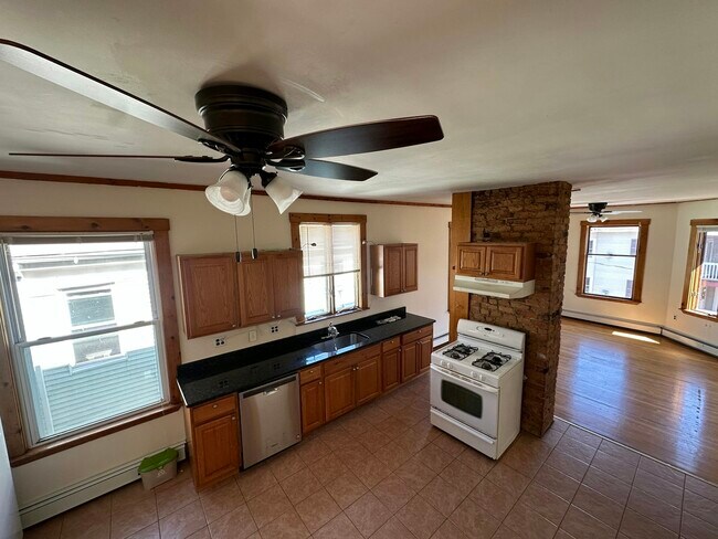 Photo - 3 Sachem St Unit #3