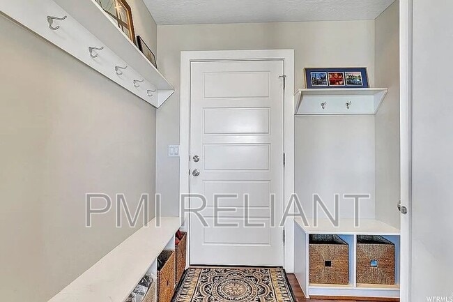 Photo - 2316 S Long Dr