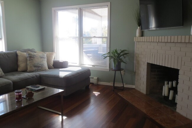 Photo - 56 S Finley Ave