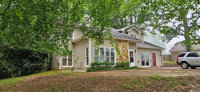 Spacious Home - Spacious Home