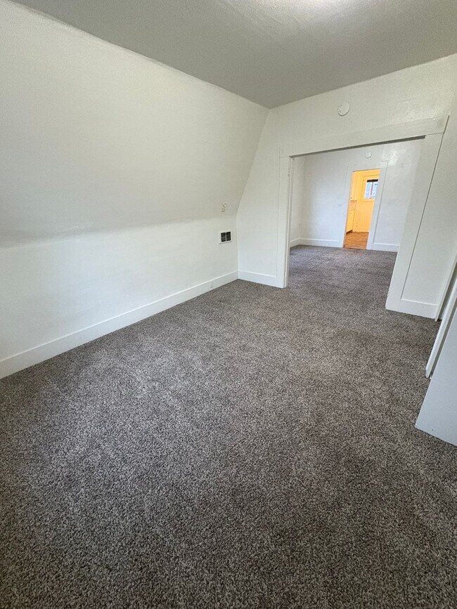 Photo - 440 N Grape St Unidad 440 North Grape Street #2A