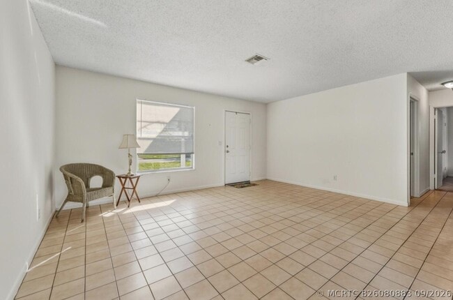 307 SE Husted Terrace