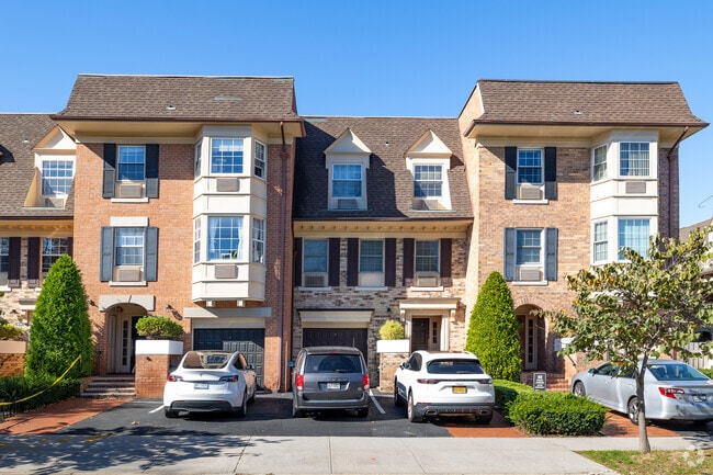 Photo - Baybridge Condominium