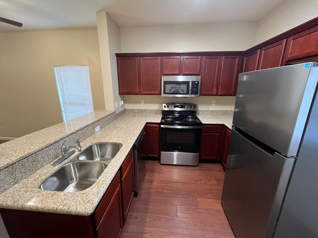 Photo - 285 Bella Sera Ln