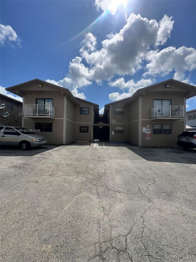 Building Photo - 5935 W 26th Ave Unit 101