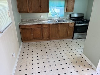 Photo - 475 Landis Ln