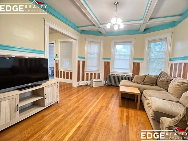 Photo - 49 Parsons St