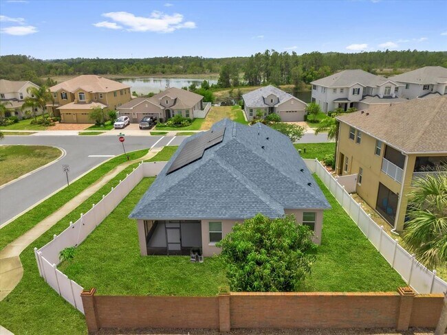 Photo - 16780 Meadows St