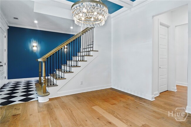 Photo - 437 Bear River Dr