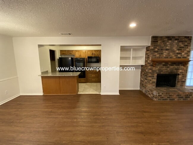 Photo - 139 Wildwood Dr