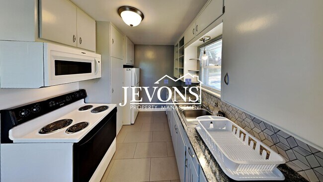 Photo - Single-family home in Yakima near Franklin Park