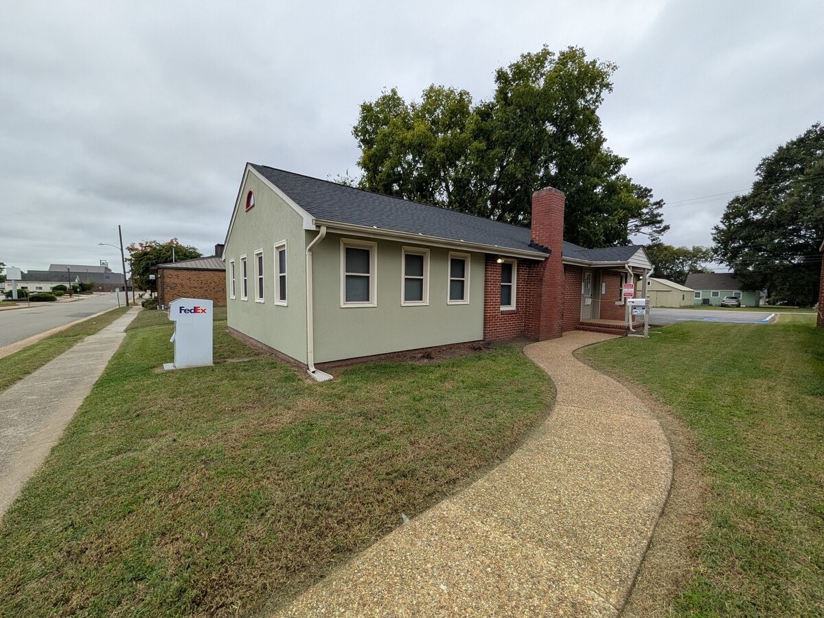 Photo - 206 N 2nd Ave