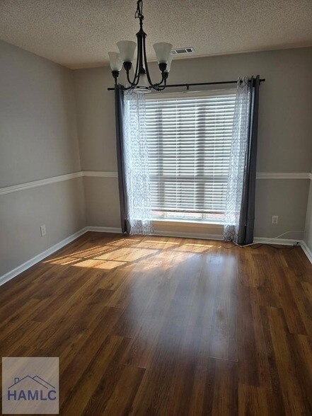 Photo - 22 Avocet Way