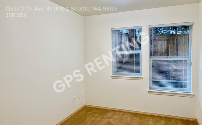 Photo - 12527 27th Ave NE