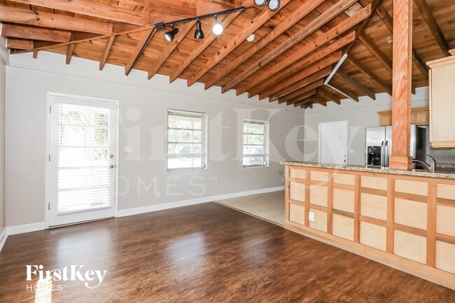 Photo - 1328 NW 3rd Ave