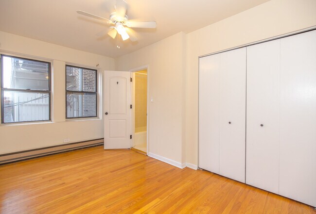 Photo - 1504 N Dearborn Pkwy Unit 309