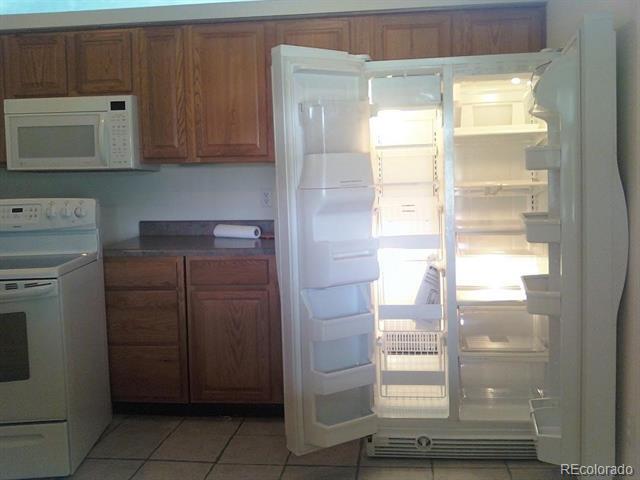 2350 E Geddes Ave Unit B