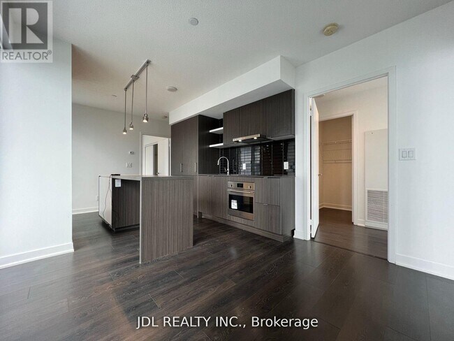 Photo - 88 Harbour St Unit 3010