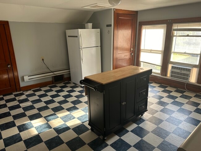 Photo - 537 Clinton Ave Unit Clinton B