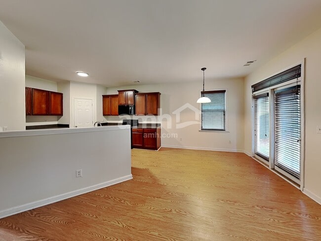 Photo - 6486 Stonelake Pl SW