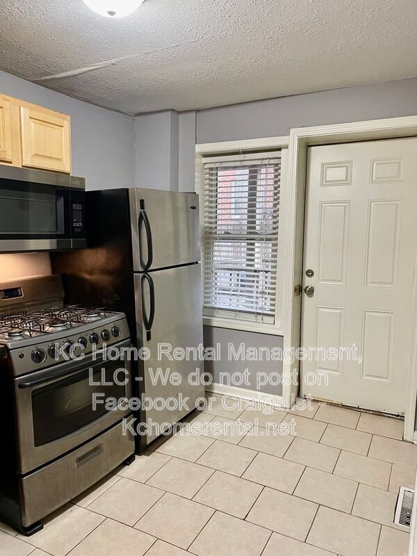 Photo - 1108 W 41st Terrace