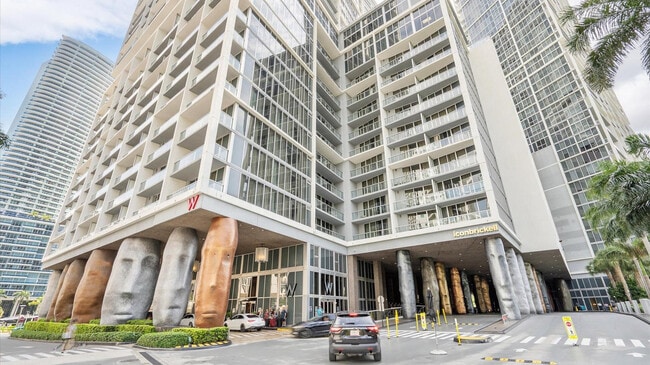 Photo - 475 Brickell Ave Unidad FL30-ID1049802P