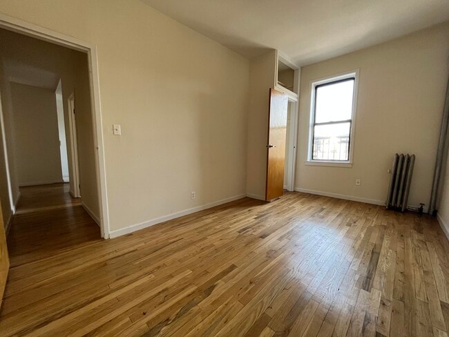 Photo - 600 W 187th St Unidad 54