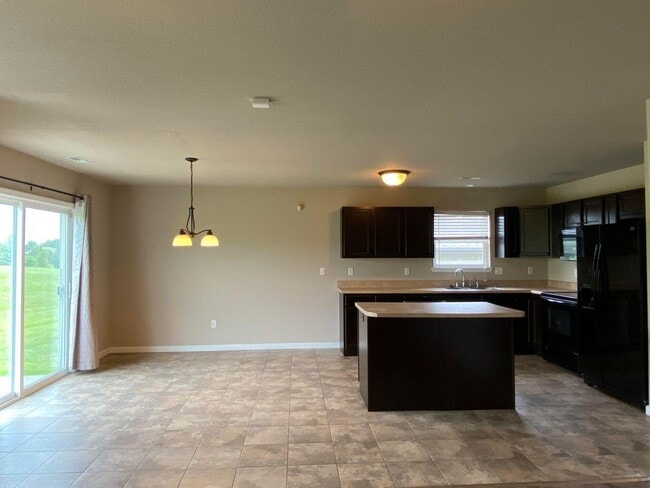 Photo - 5801 Abercorn Dr