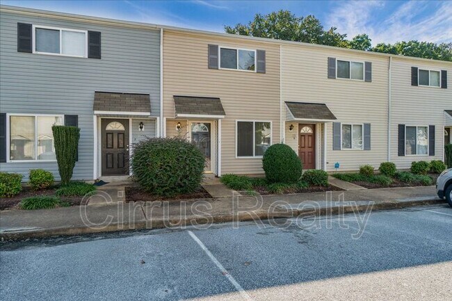 Photo - 151 Delmar Ln