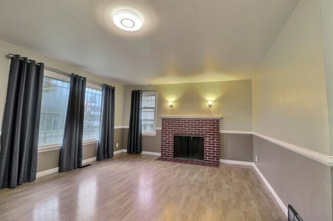 Photo - 7418 48th Ave S