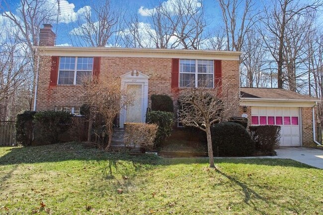 Photo - Brick Split Foyer With Large Backyard, 2 K...