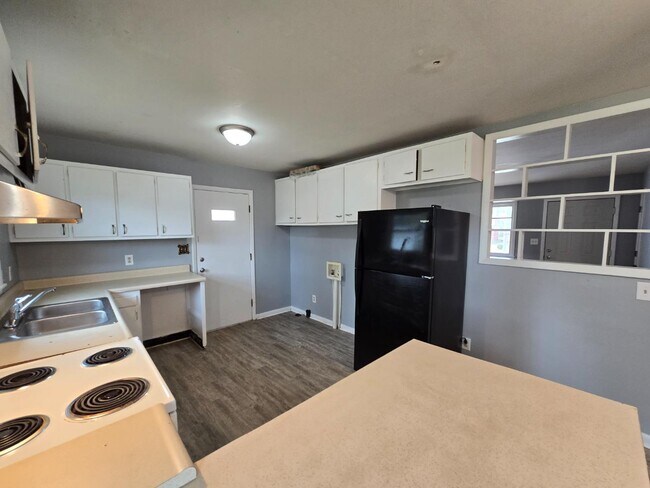 Photo - 1305 Berkshire Rd