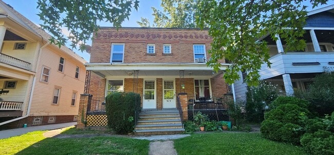 Photo - 1280-1280 Marlowe Ave Apartment Unit 1280