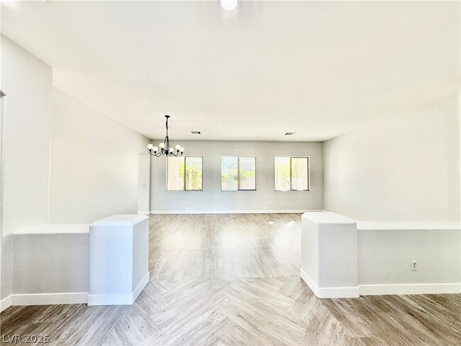 Photo - 2864 Jamie Rose St