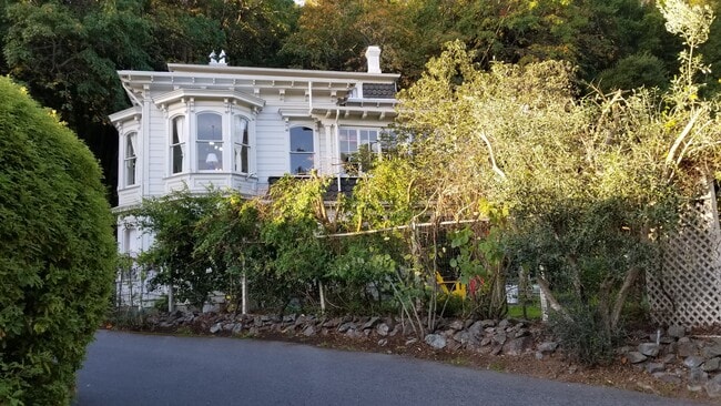 Photo - 14 Sentinel Ct Unit 1