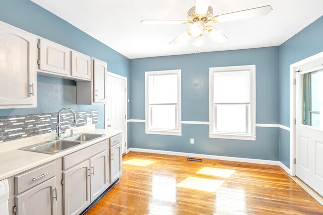 Photo - 28 Institute St Unit 1