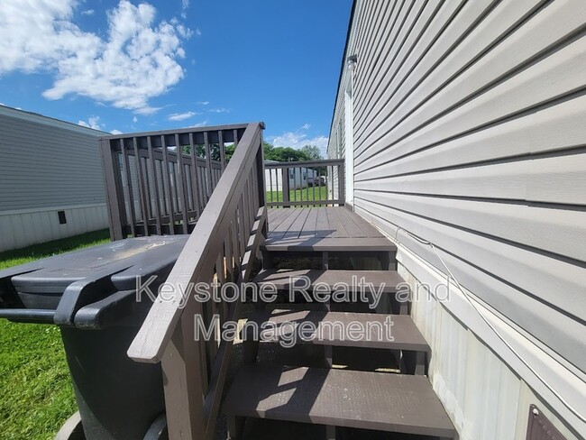 Photo - 607 Kerri Ln