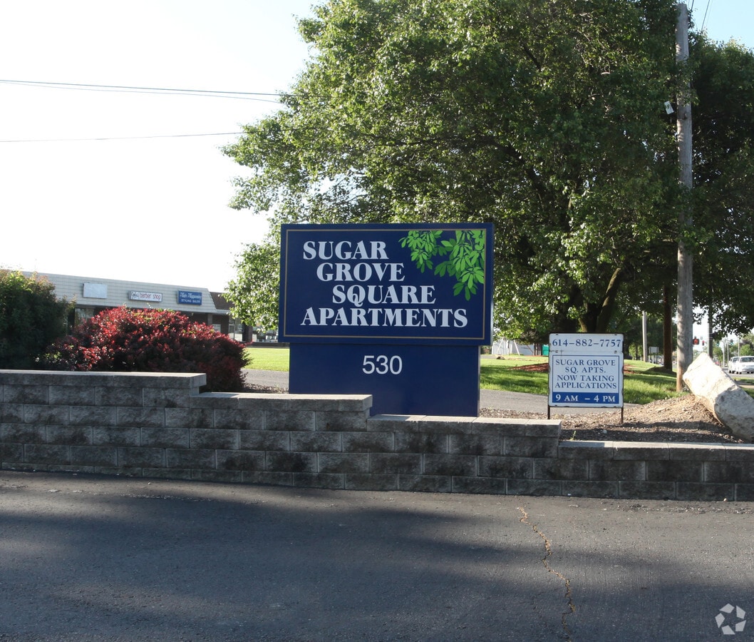 Photo - Sugar Grove Square